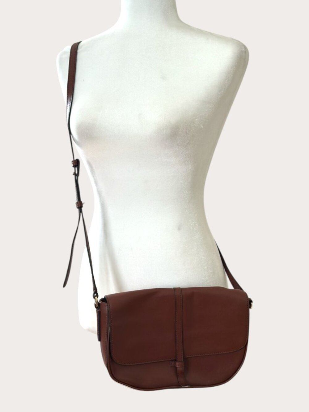 Banana Republic Brown Leather Crossbody Bag - Used - Good Condition